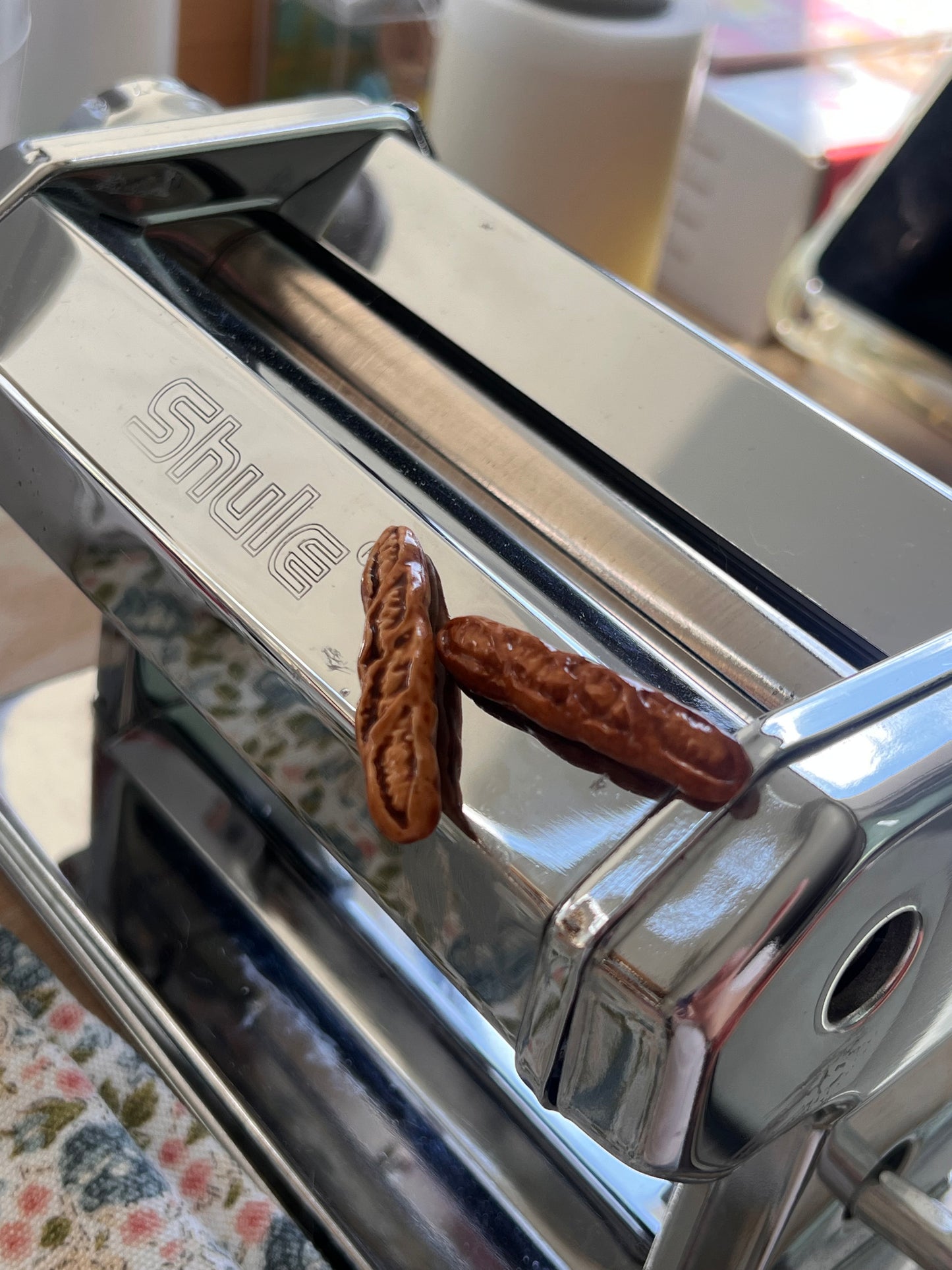baked baguette magnet