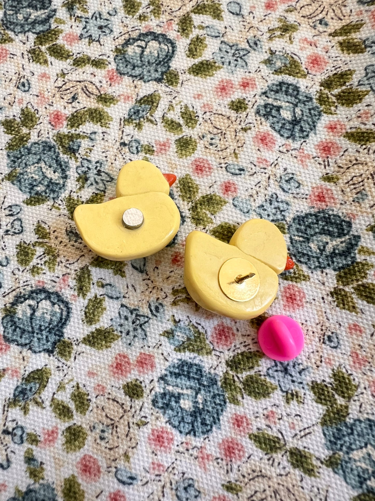 handmade patou duck pin