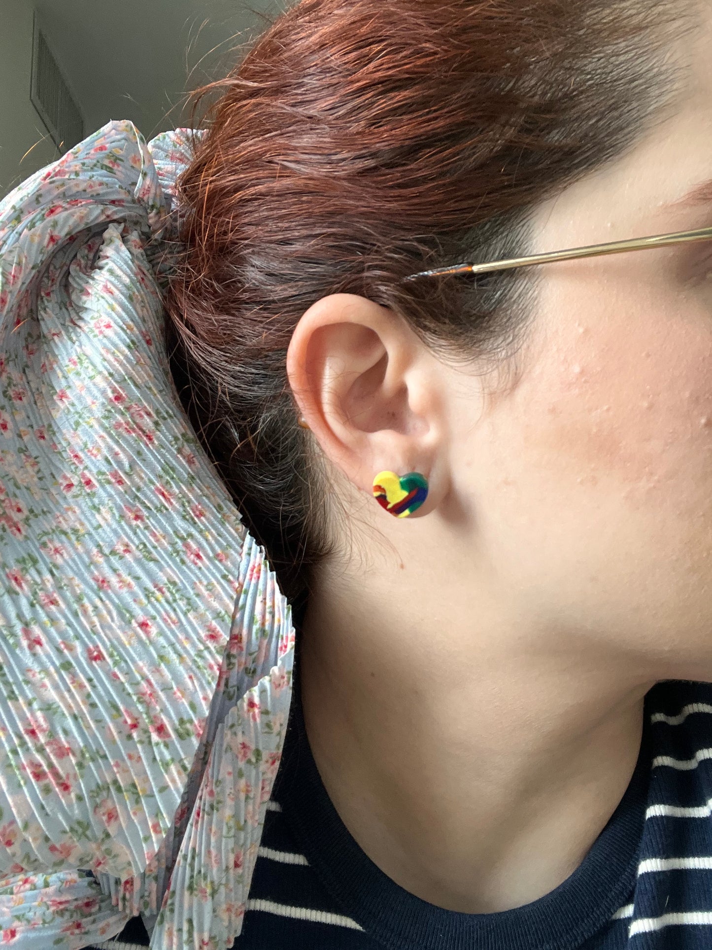 hearts marble rainbow stud earrings