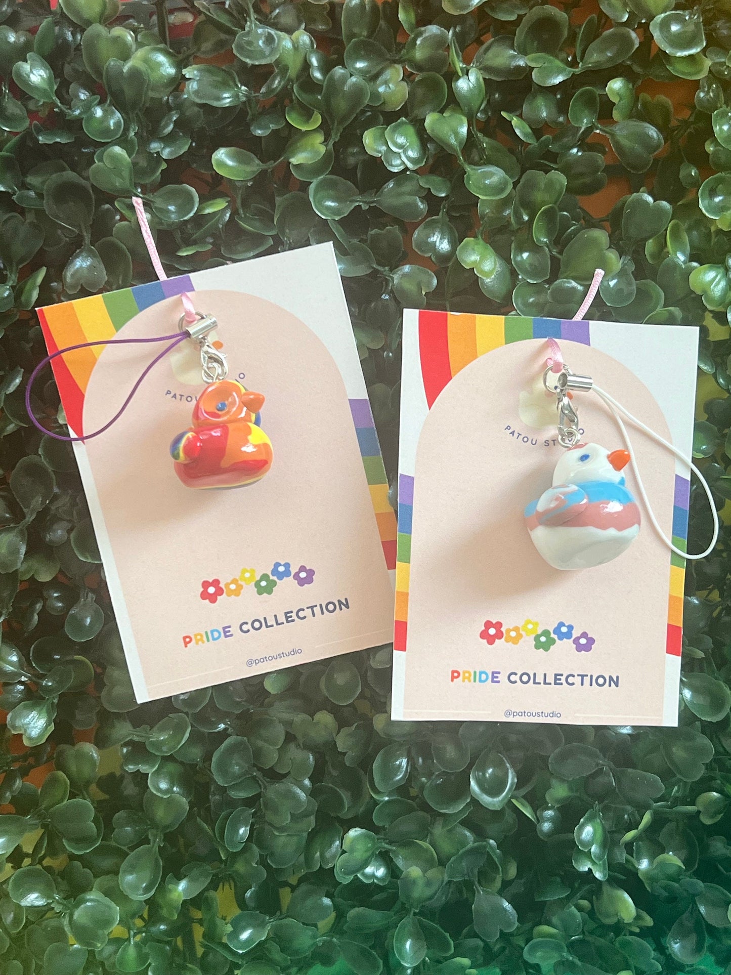 trans pride duck patou phone charm