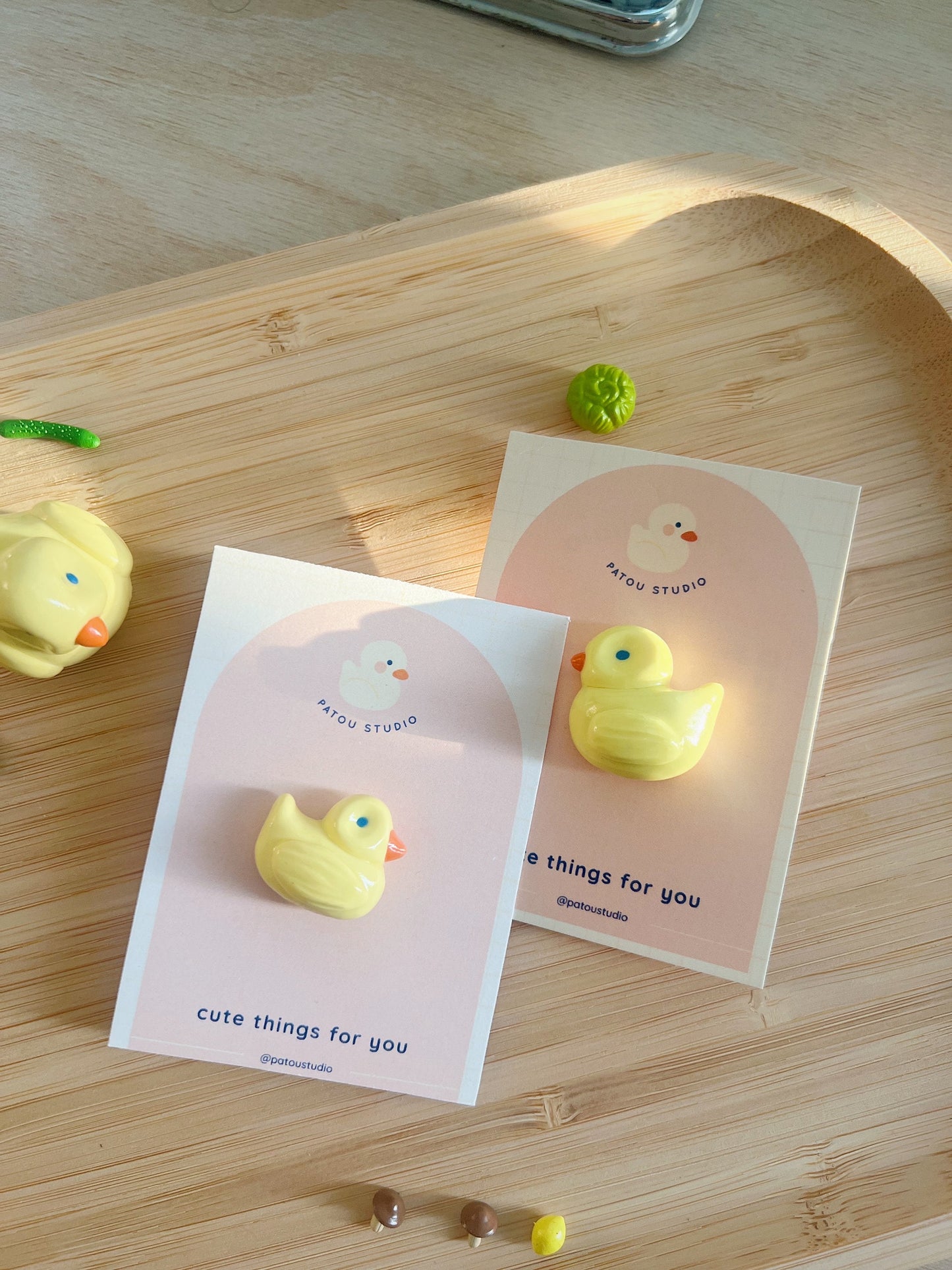handmade patou duck magnet