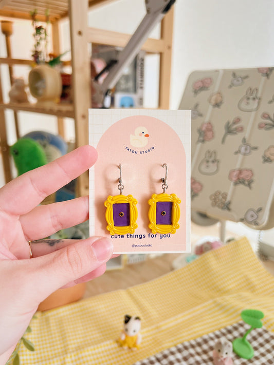 'friends' yellow door frame dangle earrings